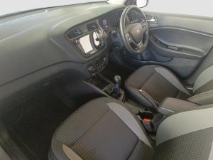Hyundai i20 1.2 Fluid - Image 3