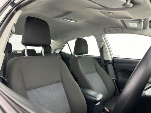 Toyota Corolla Quest Plus 1.8 CVT - Image 16