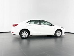 Toyota Corolla Quest Plus 1.8 CVT - Image 6