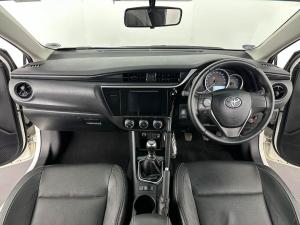 Toyota Corolla 1.8 Prestige - Image 16