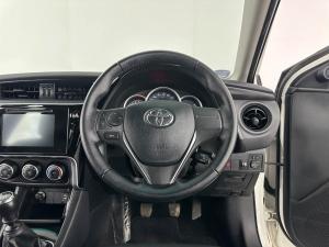 Toyota Corolla 1.8 Prestige - Image 17
