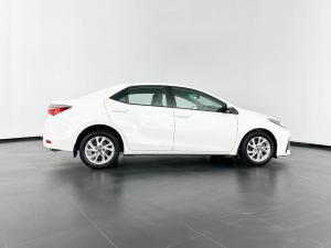 Toyota Corolla 1.8 Prestige - Image 4