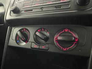 Volkswagen Polo Vivo 1.4 Trendline - Image 8