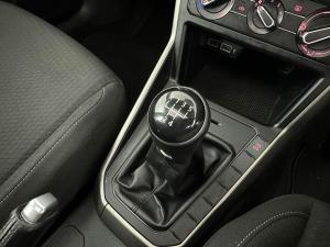 Volkswagen Polo 1.0 TSI Comfortline - Image 9