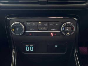 Ford Ecosport 1.0 Ecoboost Titanium automatic - Image 18