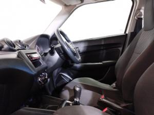 Suzuki Swift hatch 1.2 GA - Image 9