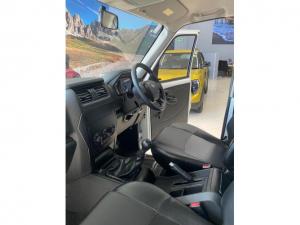 Mahindra Pik Up 2.2CRDe single cab S4 (aircon) - Image 10