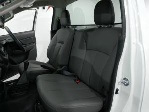 Mitsubishi Triton 2.4DI-D single cab GL - Image 12