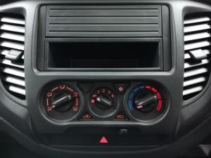 Mitsubishi Triton 2.4DI-D single cab GL - Image 7