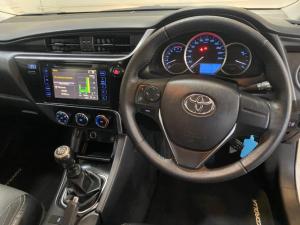 Toyota Corolla 1.6 Prestige - Image 8