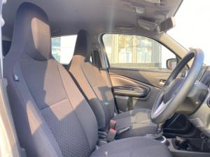 Toyota Vitz 1.0 XR manual - Image 8