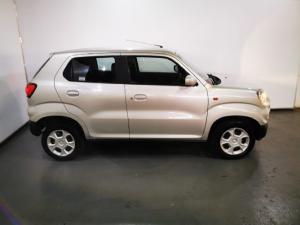 Suzuki S-Presso 1.0 GL manual - Image 2