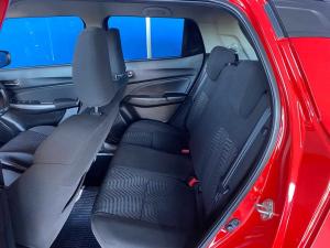 Suzuki Swift 1.2 GLX auto - Image 11