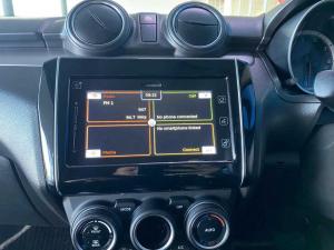 Suzuki Swift 1.2 GLX auto - Image 8