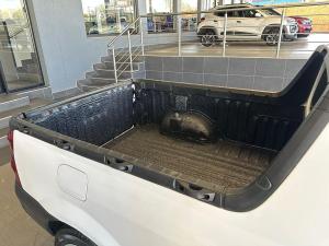 Nissan NP200 1.6i safety pack (aircon) - Image 8
