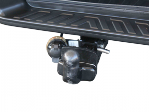 Nissan Navara 2.5DDTi double cab SE Plus auto - Image 17