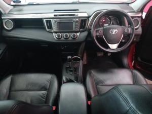Toyota RAV4 2.0 GX auto - Image 9