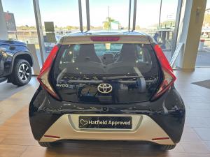 Toyota Aygo 1.0 X-Play - Image 4
