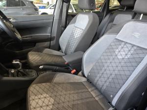 Volkswagen Taigo 1.0TSI R-Line - Image 18
