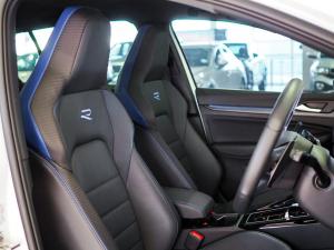 Volkswagen Golf R - Image 14