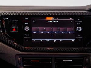 Volkswagen Polo hatch 1.0TSI Life manual - Image 10