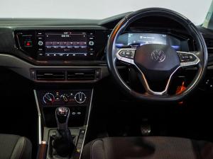 Volkswagen Polo hatch 1.0TSI Life manual - Image 12
