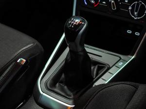 Volkswagen Polo hatch 1.0TSI Life manual - Image 14