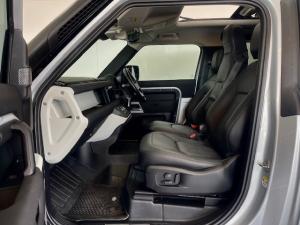 Land Rover Defender 90 D240 First Edition - Image 9