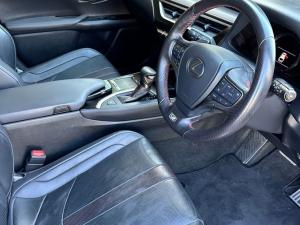 Lexus UX 200 F Sport - Image 12