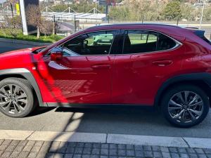 Lexus UX 200 F Sport - Image 15
