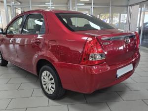 Toyota Etios sedan 1.5 Sprint - Image 4