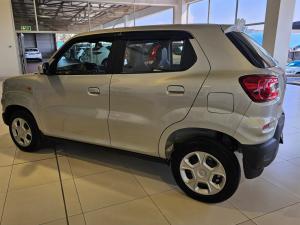 Suzuki S-Presso 1.0 GL auto - Image 4