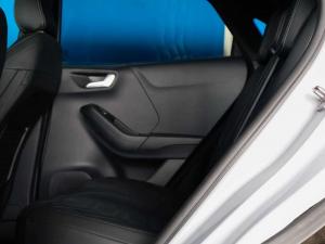 Ford Puma 1.0T ST-Line Vignale - Image 13