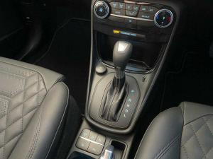 Ford Puma 1.0T ST-Line Vignale - Image 9