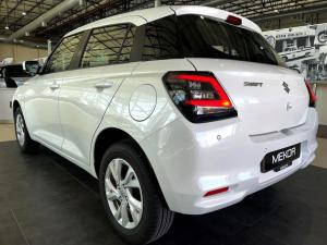 Suzuki Swift 1.2 GL+ manual - Image 2