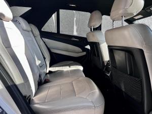 Mercedes-Benz GLE GLE350d - Image 11