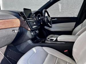 Mercedes-Benz GLE GLE350d - Image 15