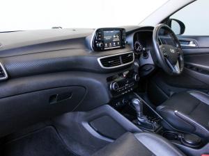 Hyundai Tucson 2.0D Elite Sport - Image 17