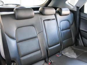 Hyundai Tucson 2.0D Elite Sport - Image 19