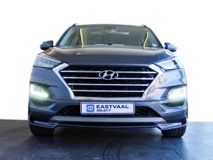 Hyundai Tucson 2.0D Elite Sport - Image 2