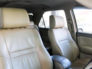 Toyota Fortuner 3.0D-4D Ltd edition auto - Image 17