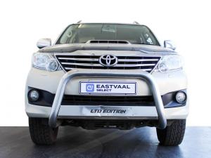 Toyota Fortuner 3.0D-4D Ltd edition auto - Image 2