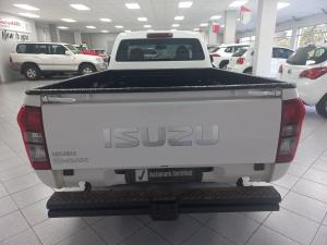 Isuzu D-Max Gen 6 250c single cab - Image 6