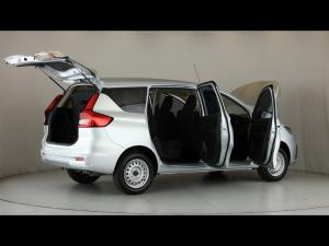 Suzuki Ertiga 1.5 GA - Image 16