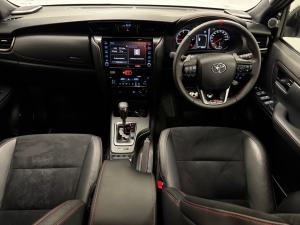 Toyota Fortuner 2.8GD-6 4x4 GR-Sport - Image 6