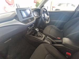 Toyota Starlet 1.5 XS auto - Image 7