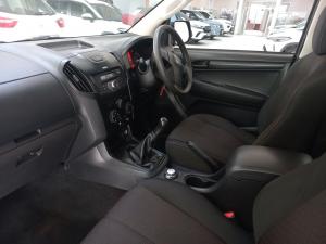 Isuzu D-Max 250 double cab 4x4 Hi-Ride - Image 19