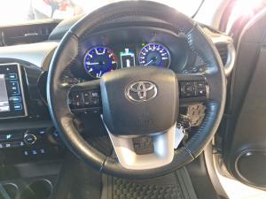 Toyota Hilux 2.8GD-6 double cab 4x4 Raider auto - Image 17