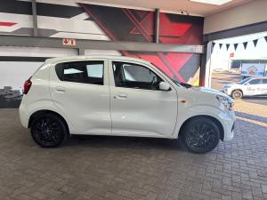 Toyota Vitz 1.0 XR manual - Image 3