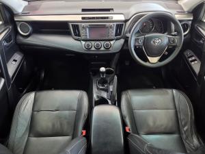 Toyota RAV4 2.0 GX - Image 6